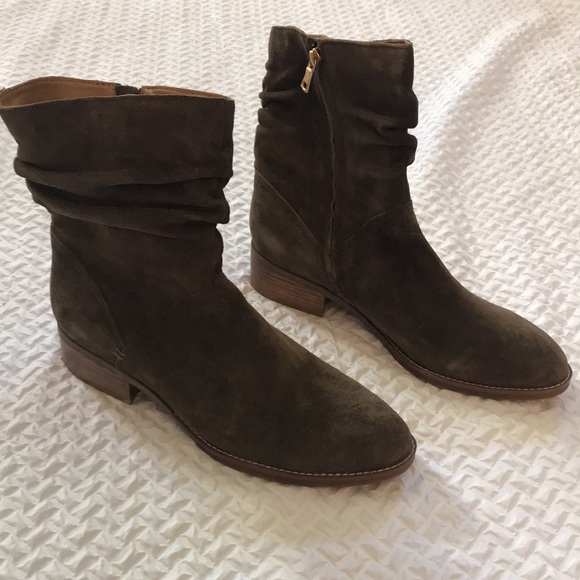LUCCA LANE Donny Bootie - Picture 2 of 16